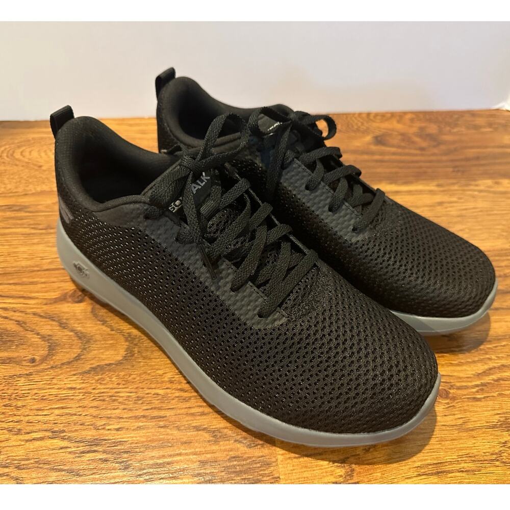 Skechers GOwalk 5 Men’s 8 Black Lace Up Mesh Walking Shoes Lightweight Comfort